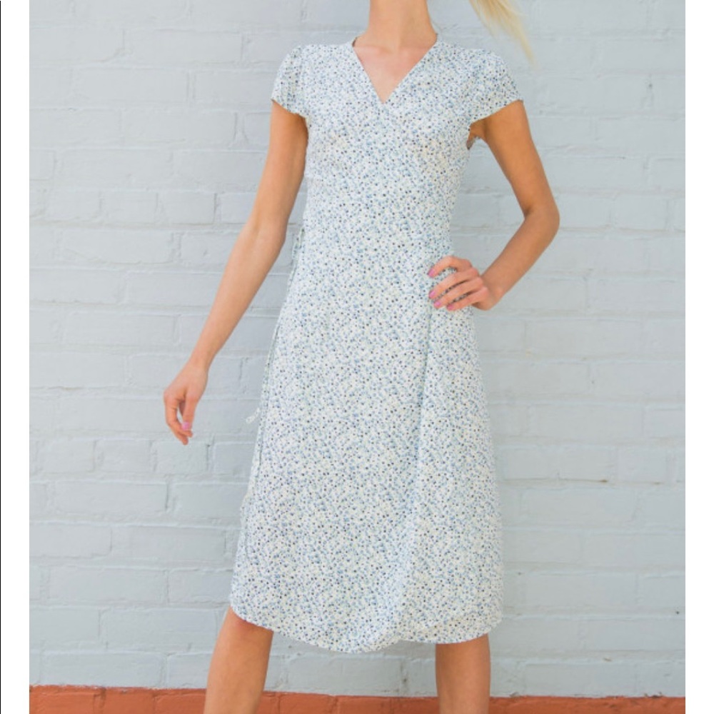 Brandy Melville Robbie Dress